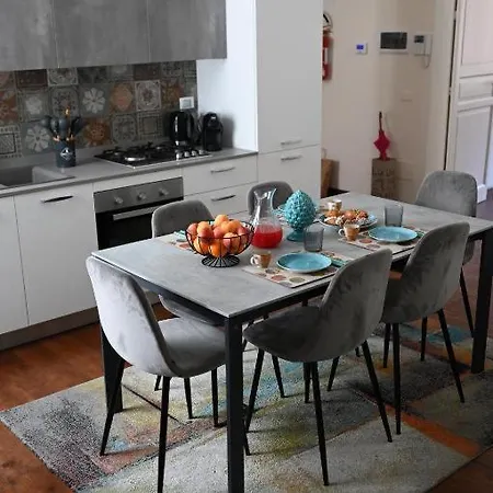 Anna's Luxury بيت للعطل